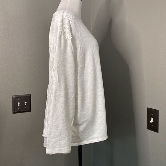 Westport Knit Long Sleeve Top Lace back Detail Oatmeal Heather Color - Picture 4 of 10